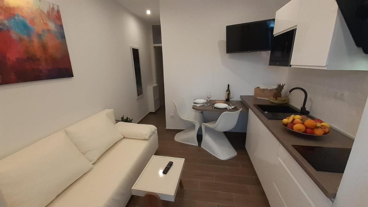 Holiday Hvar Lux Basina Ngoại thất bức ảnh