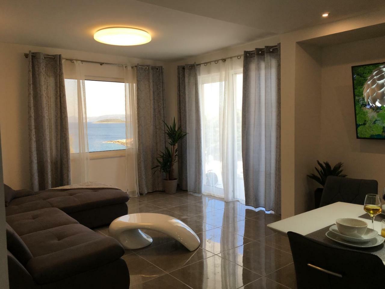 Holiday Hvar Lux Basina Ngoại thất bức ảnh