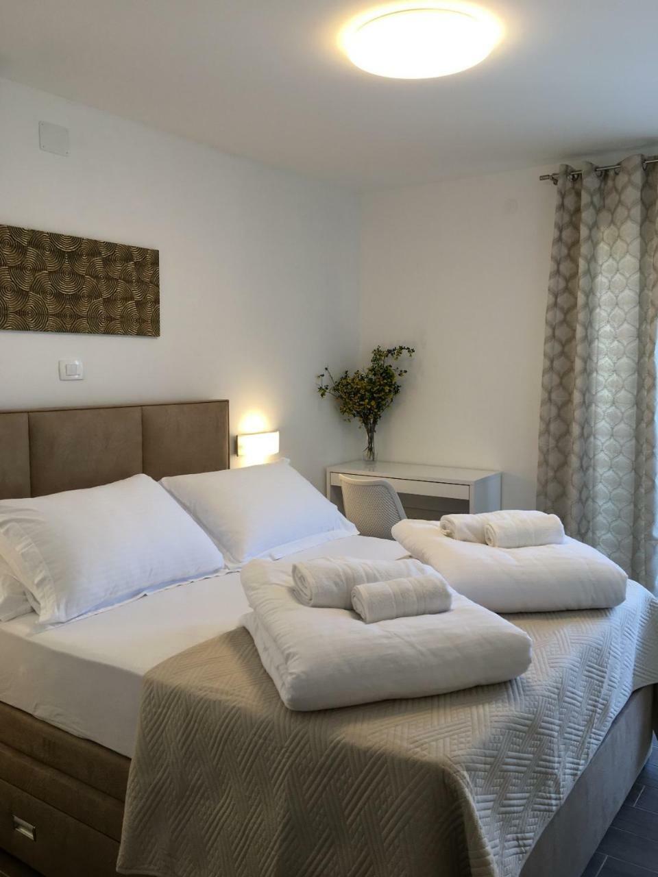 Holiday Hvar Lux Basina Ngoại thất bức ảnh