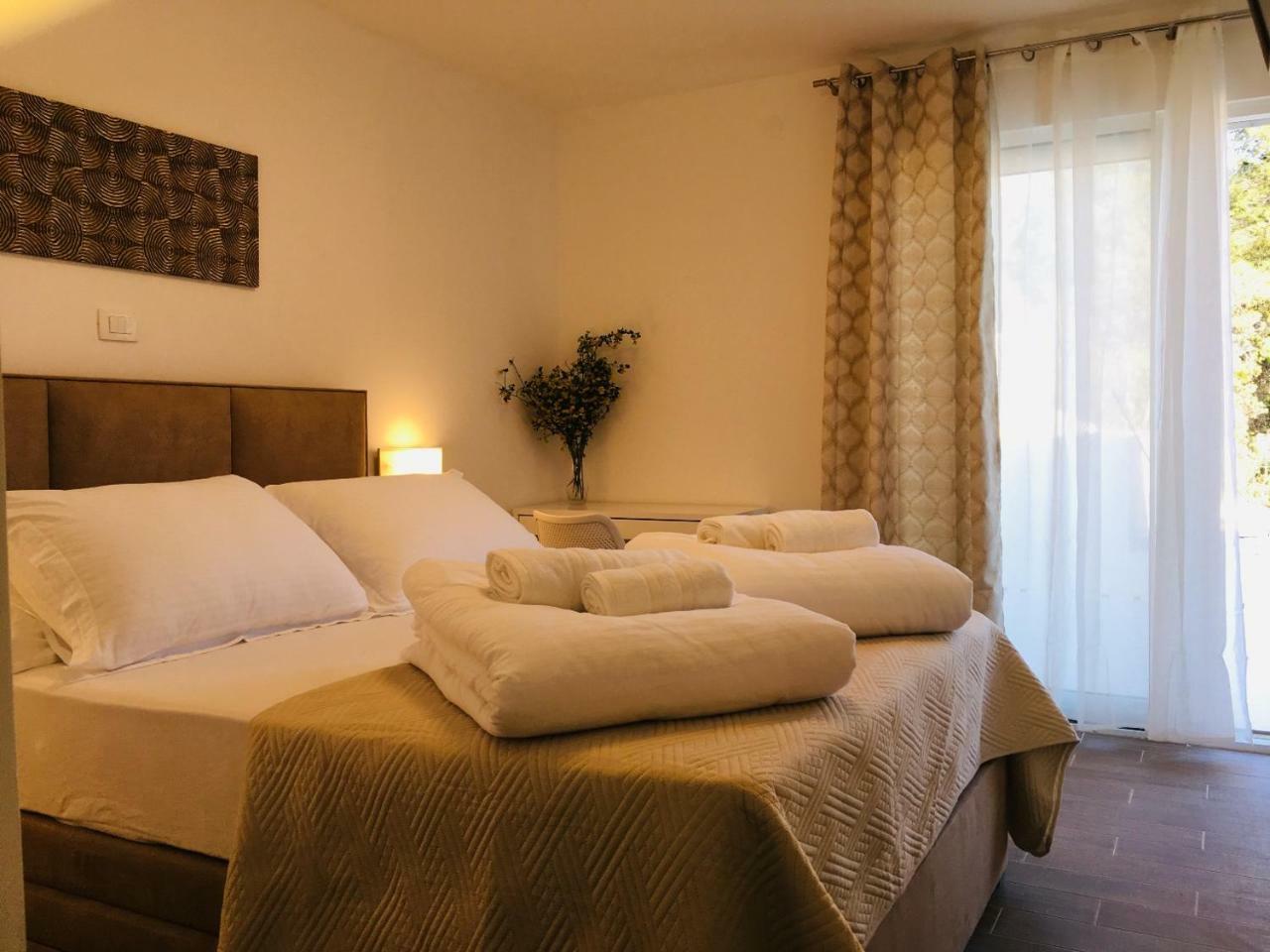Holiday Hvar Lux Basina Ngoại thất bức ảnh