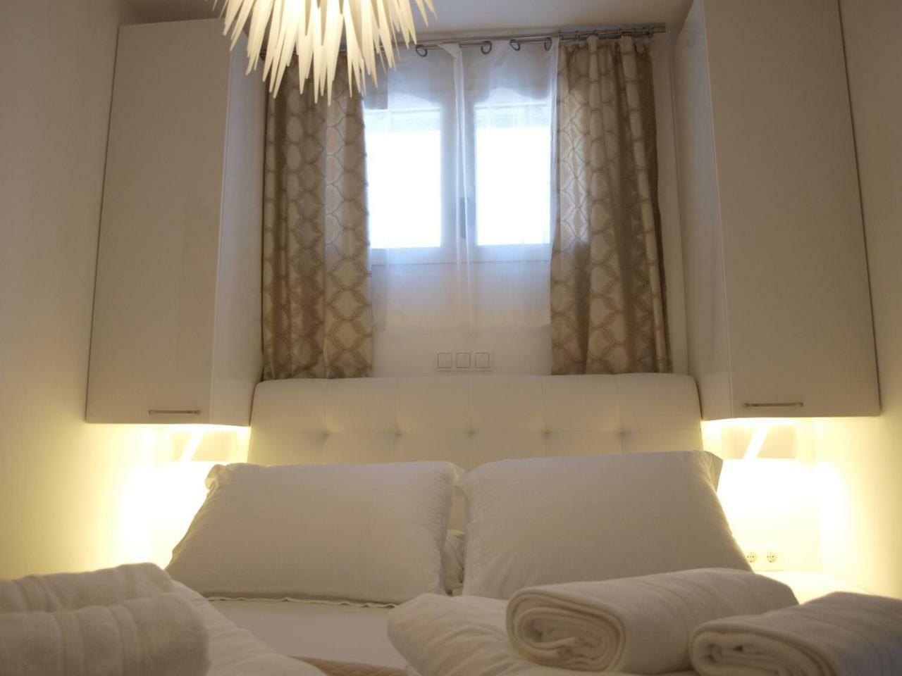Holiday Hvar Lux Basina Ngoại thất bức ảnh